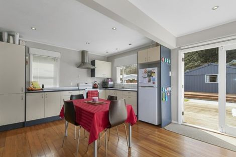 Photo of property in 44 Bull Avenue, Wainuiomata, Lower Hutt, 5014