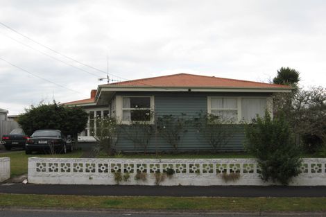 Photo of property in 12 Defoe Avenue, Hillcrest, Hamilton, 3216