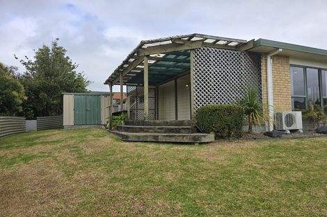 Photo of property in 9 Bayvista Close, Welcome Bay, Tauranga, 3112