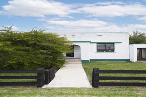 Photo of property in 1 Parau Street, Kaiti, Gisborne, 4010