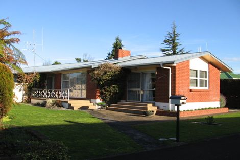 Photo of property in 31 Sandwich Road, St Andrews, Hamilton, 3200