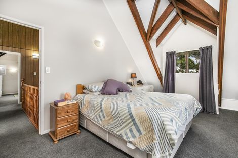 Photo of property in 14 Hadley Wood Drive, Wattle Downs, Auckland, 2103