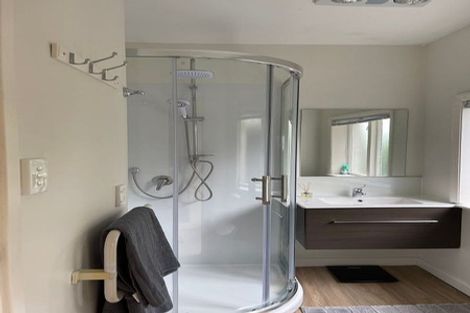 Photo of property in 126 Grafton Road, Roseneath, Wellington, 6011