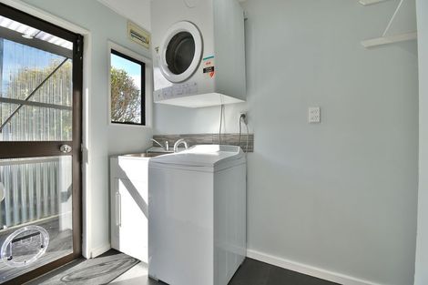 Photo of property in 21 Teignmouth Street, Abbotsford, Dunedin, 9018