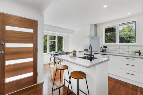 Photo of property in 6 Spur Grove, Titahi Bay, Porirua, 5022