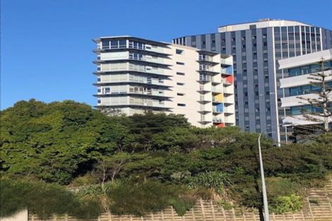 Photo of property in Summit Apartments, 9/184 Molesworth Street, Thorndon, Wellington, 6011