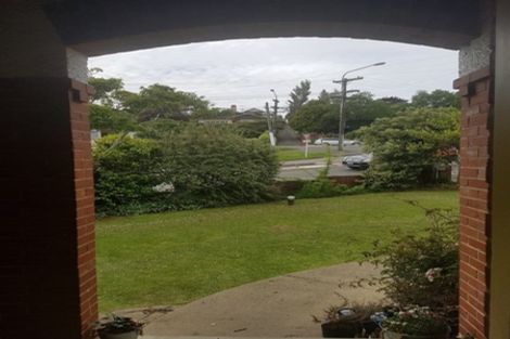 Photo of property in 3 Stone Street, Kenmure, Dunedin, 9011