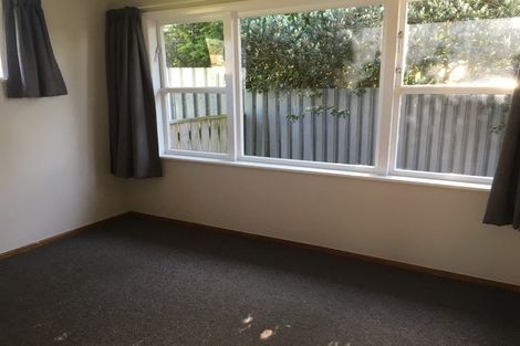 Photo of property in 10 Catlins Crescent, Milson, Palmerston North, 4414