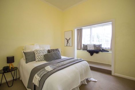 Photo of property in 28 Luxford Street, Berhampore, Wellington, 6023