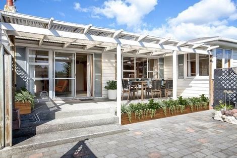 Photo of property in 111 Oxford Street, Lansdowne, Masterton, 5810