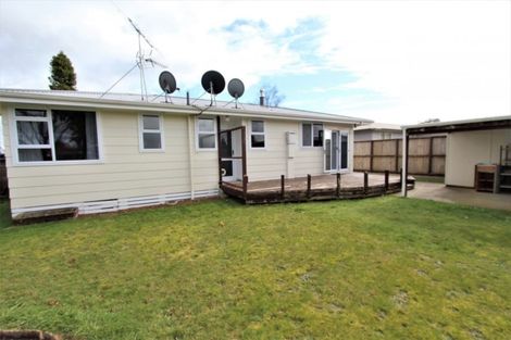 Photo of property in 15 Tieke Place, Tokoroa, 3420