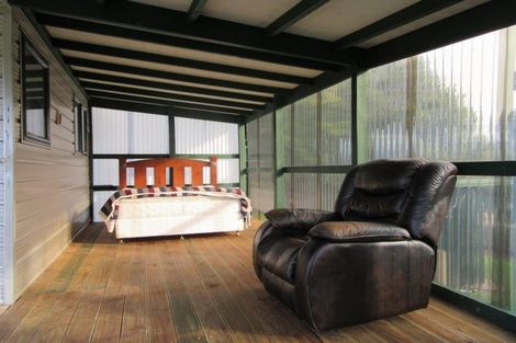 Photo of property in 74 Mangaone Road, Halcombe, Feilding, 4779