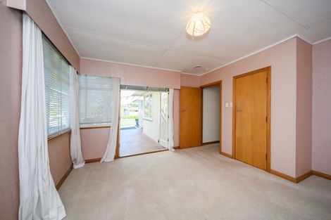 Photo of property in 4 Lifford Place, Awapuni, Palmerston North, 4412