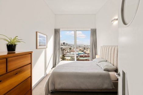 Photo of property in Qba Apartments, 4p/51 Webb Street, Mount Cook, Wellington, 6011