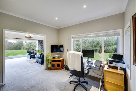 Photo of property in 254 Blackbarn Road, Havelock North, 4294