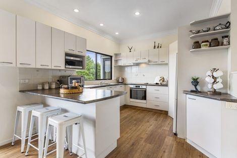 Photo of property in 7 Jubaea Place, Henderson, Auckland, 0610