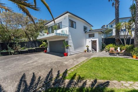 Photo of property in 120a Awaruku Road, Torbay, Auckland, 0630