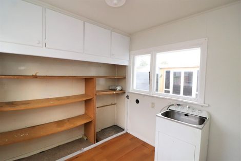 Photo of property in 10 Ontario Place, Wainoni, Christchurch, 8061