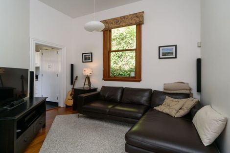 Photo of property in 40 Fairview Crescent, Kelburn, Wellington, 6012