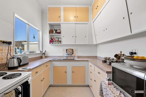 Photo of property in 31 Gordon Street, Avalon, Lower Hutt, 5011