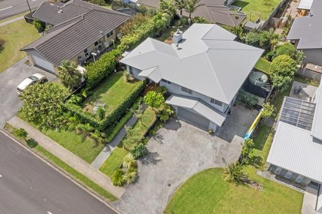 Photo of property in 8 Puka Place, Raglan, 3225