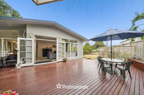 Photo of property in 40 Kamahi Street, Stokes Valley, Lower Hutt, 5019