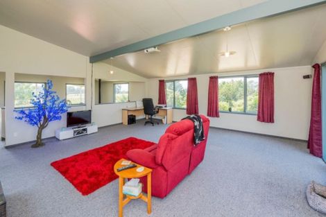 Photo of property in 17 Riveredge Terrace, Ohau, Levin, 5570