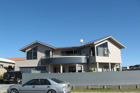 Photo of property in 102 Ocean Road, Ohope, 3121