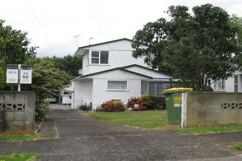 Photo of property in 32 House Avenue, Mangere Bridge, Auckland, 2022