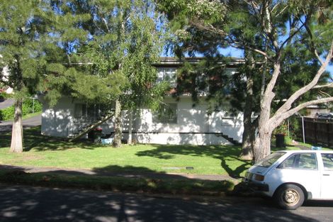 Photo of property in 2/3 Houghton Street, Meadowbank, Auckland, 1072