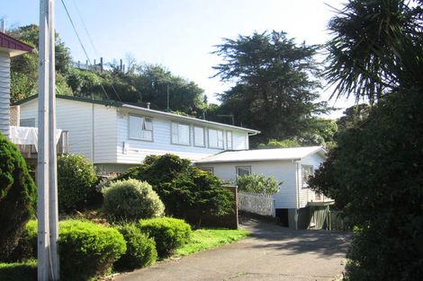 Photo of property in 17 Angell Street, Johnsonville, Wellington, 6037