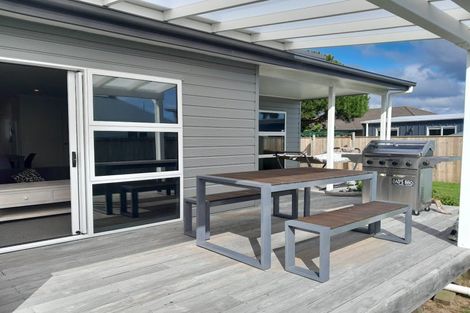 Photo of property in 124 Rangiora Crescent, Matarangi, Whitianga, 3592