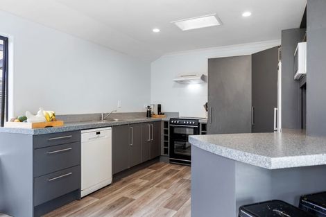 Photo of property in 98 Bell Street, Judea, Tauranga, 3110