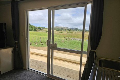 Photo of property in 91 Kanuka Road, Bombay, 2675