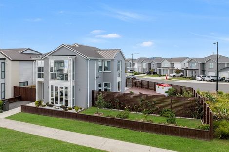 Photo of property in 50 Kauri Heart Avenue, Takanini, 2112