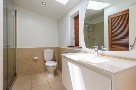 Photo of property in 2 Earls Terrace, Mount Victoria, Wellington, 6011