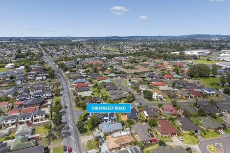 Photo of property in 548 Massey Road, Mangere, Auckland, 2022
