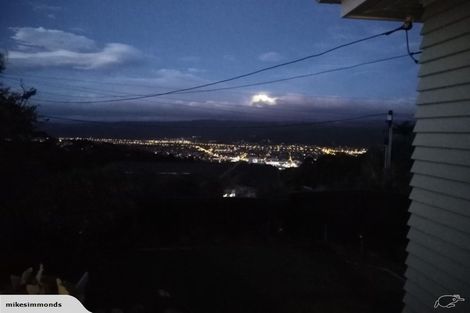 Photo of property in 131 Normandale Road, Normandale, Lower Hutt, 5010