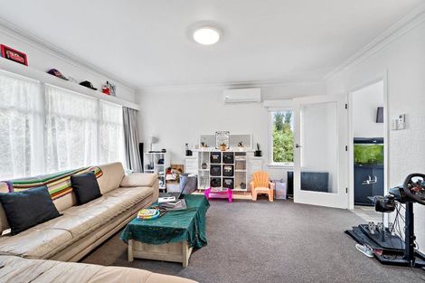 Photo of property in 64 Sherwood Avenue, Te Atatu South, Auckland, 0610