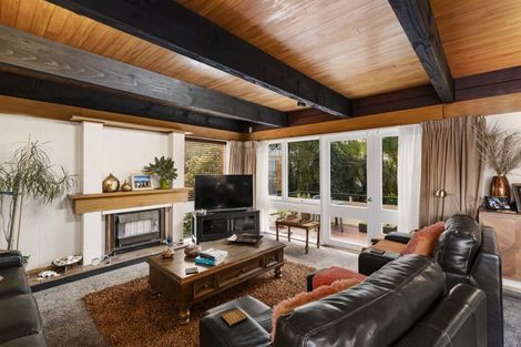 Photo of property in 20 Wai-iti Crescent, Woburn, Lower Hutt, 5010