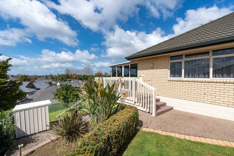 Photo of property in 82 Rototuna Road, Rototuna, Hamilton, 3210