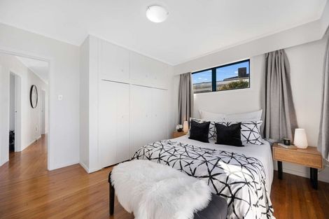 Photo of property in 4 Glenamoy Crescent, Johnsonville, Wellington, 6037