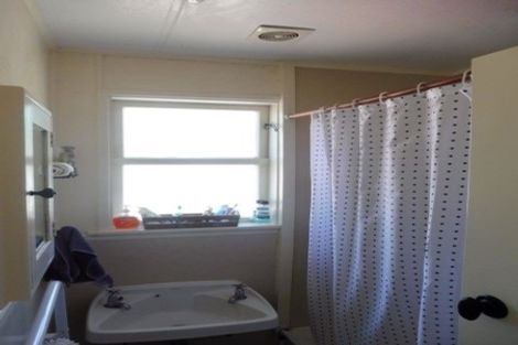 Photo of property in 105 Fairfield Road, Fairfield, Hamilton, 3214