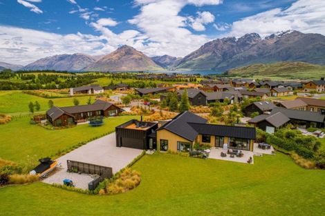 Photo of property in 44 Mckellar Drive, Jacks Point, Queenstown, 9371