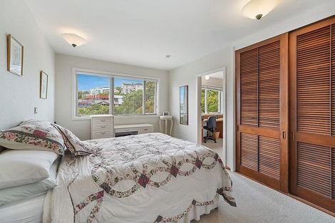 Photo of property in 1/32 Takahe Drive, Cashmere, Christchurch, 8022