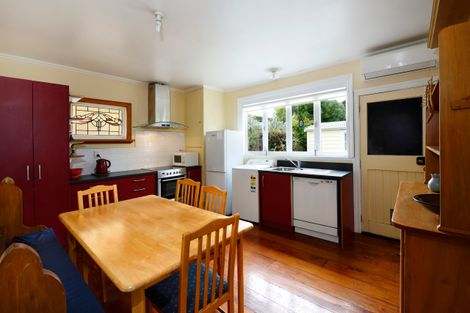 Photo of property in 143 Tasman Street, Nelson, 7010