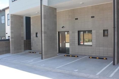 Photo of property in 3/1 Aperira Lane, Wiri, Auckland, 2104