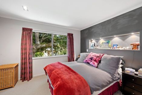 Photo of property in 20b Grand Vue Road, Kawaha Point, Rotorua, 3010