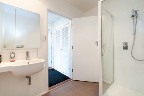 Photo of property in 11 Lipscombe Crescent, Havelock North, 4130