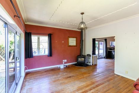 Photo of property in 25b Clearmont Crescent, Blagdon, New Plymouth, 4310